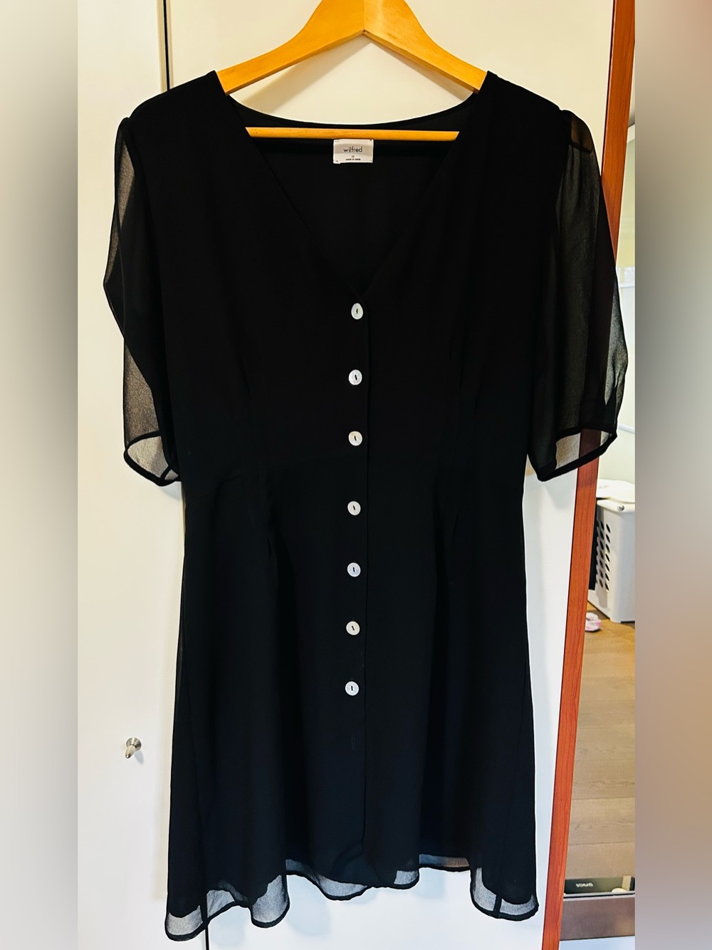 Wilfred Aritzia Black Dress